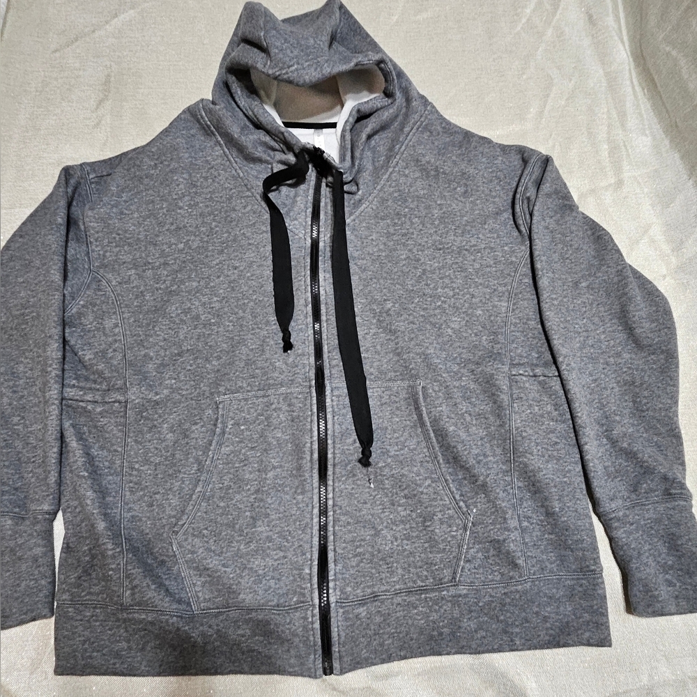 Fabletics Hoodie Jacket Gray Full Zip‎ Hooded Fleece Lined Pockets Unisex XL